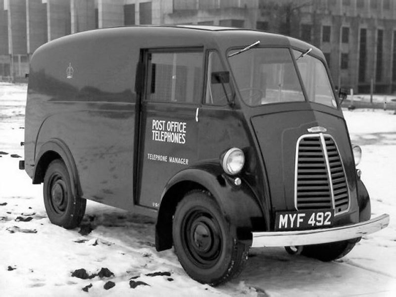 Morris J-Type Van (1949)