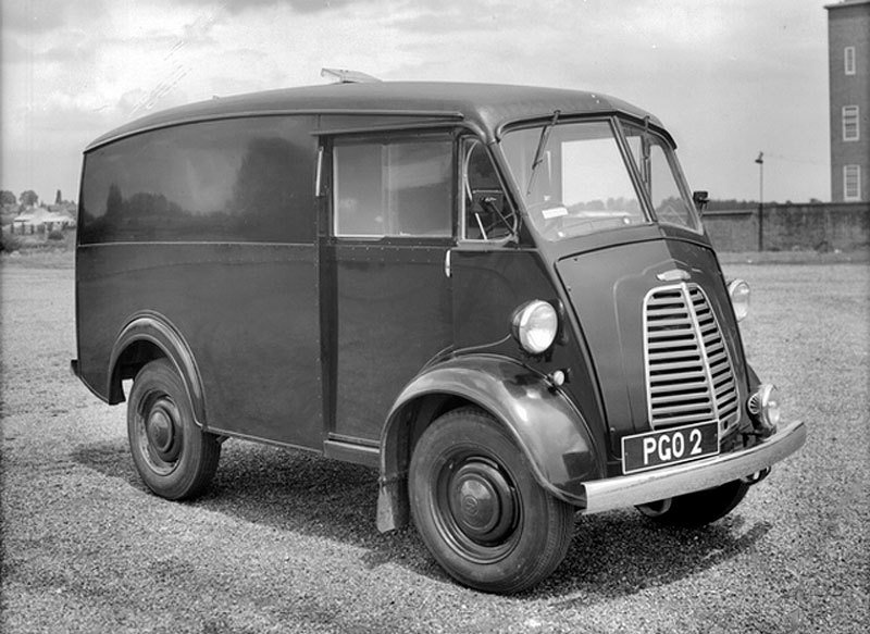 Morris J-Type Van (1949)