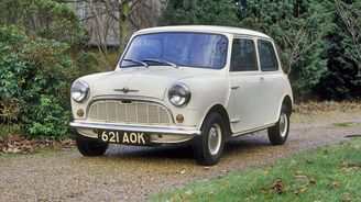 Automobilový průmysl v Británii míří do zkázy. Už je na půlce produkce Česka Automobilový průmysl v Británii míří do zkázy. Už je na půlce produkce Česka