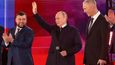 Na Rudém náměstí v Moskvě se po ceremoniálu v Kremlu, při němž byly podepsány dekrety o anexi čtyř ukrajinských území, konala velkolepá show, které se zúčastnil jak prezident Putin, tak proruští vůdci anektovaných území