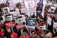 „Ostuda Ruska.“ Pochod proti Putinovi si uctil zavražděného Němcova