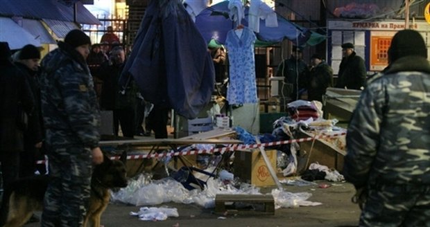 Na moskevském tržišti vybuchla bomba