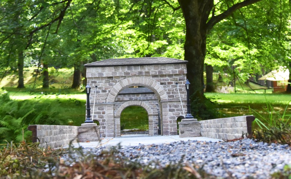 Řetězový most císaře Ferdinanda v mariánskolázeňském parku Boheminium.