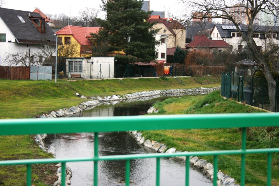 V Kyjích se otevřel nový most přes říčku Rokytku.