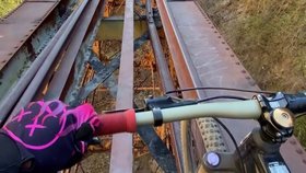 Nikomu se naštěstí nic nestalo.