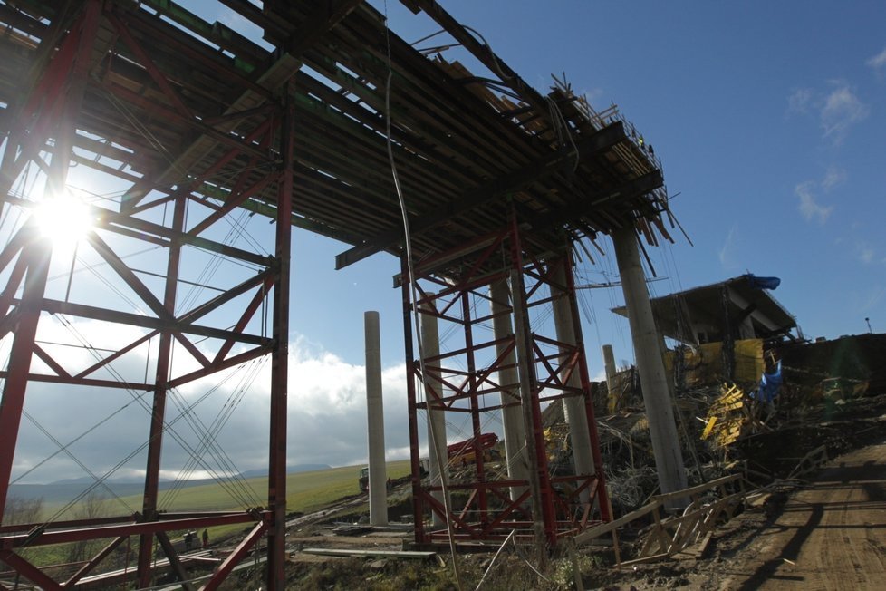 Zřícení mostu je nevětší stavební tragédií na Slovensku za poslední roky
