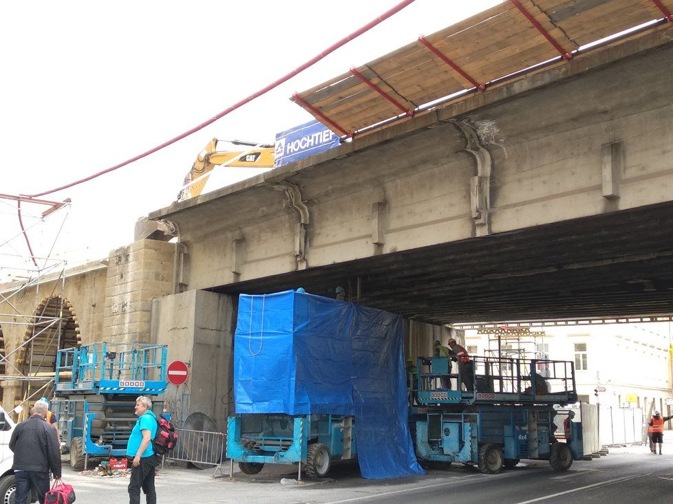 Rekonstrukce Negrelliho viaduktu