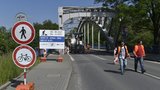 Dopravní peklo začalo: V Ostravě zavírají dva mosty! Kolony jsou obrovské 
