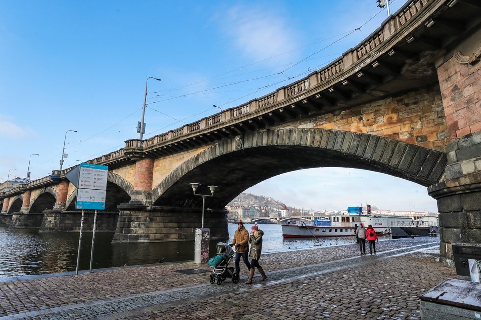 Palackého most v Praze
