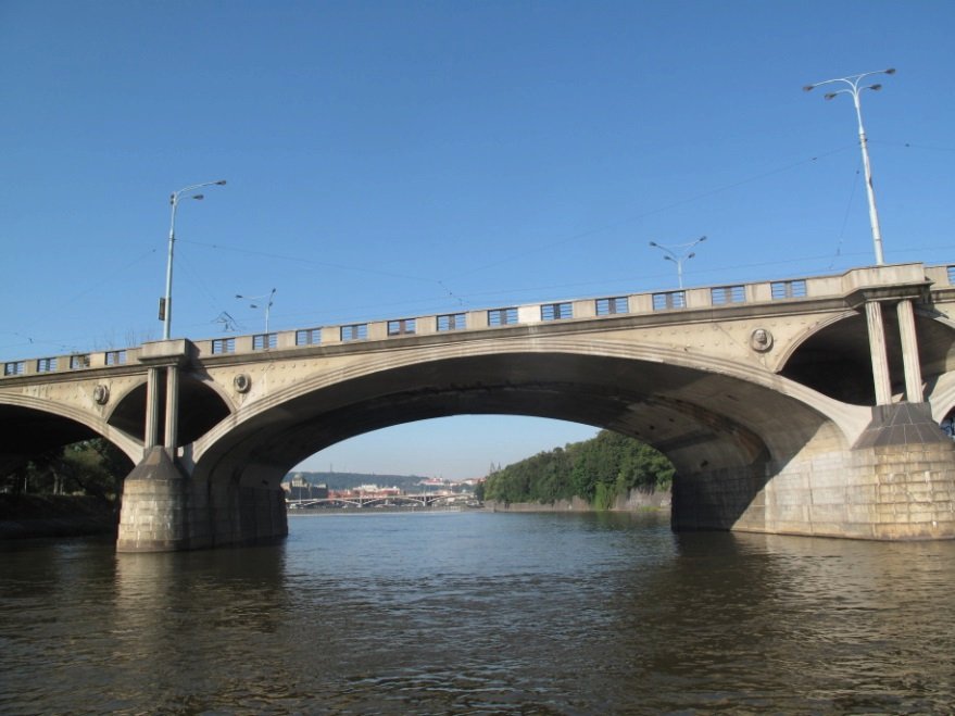 Hlávkův most v Praze slaví 105 let své existence.