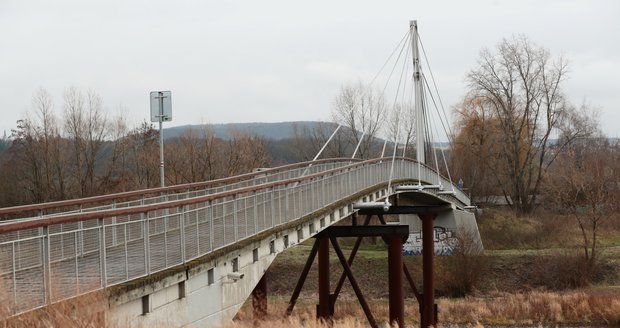 Radotínská lávka.