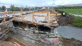 Hrůzný nález při rekonstrukci mostu: Na dělníky se vykutálely lebky!