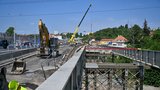 Dopravní peklo v Brně: Bourají most přes Svitavu! Nový se teprve staví 