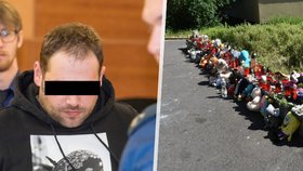 Bodnutý chlapeček (†4) zemřel tátovi v náručí: Nůž přeťal tepnu, zastavil se o kost 