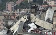 Tragédie v italském Janově - zřítil se dálniční most