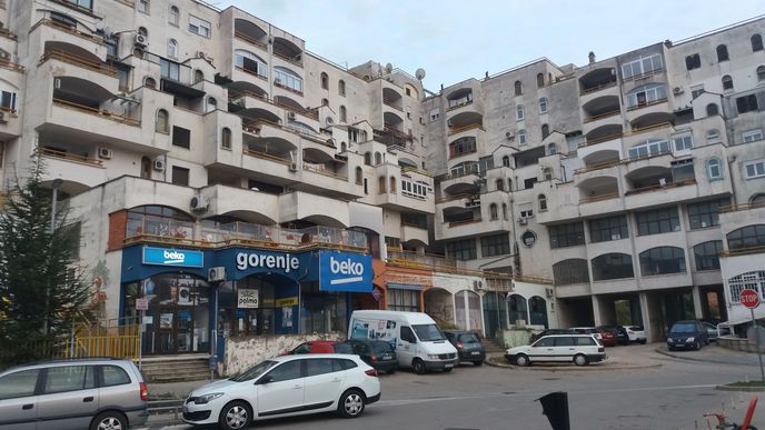 Rezidenční komplex nedaleko nádraží. Rezidenční komplex nedaleko nádraží.