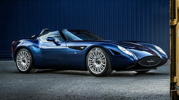 Mostro Barchetta Zagato přichází sedm let po kupé, motory jsou od Maserati