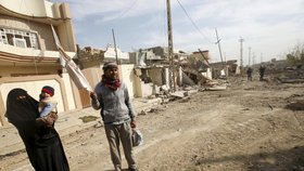 Iráčtí vojáci ovládli další čtvrť v Mosulu. Česko chce do země poslat 10 milionů