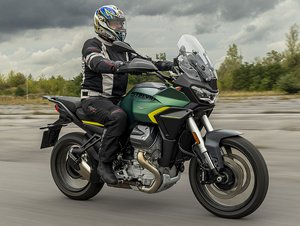 Moto Guzzi Stelvio PFF Rider – V zajetí krásy a bezpečí