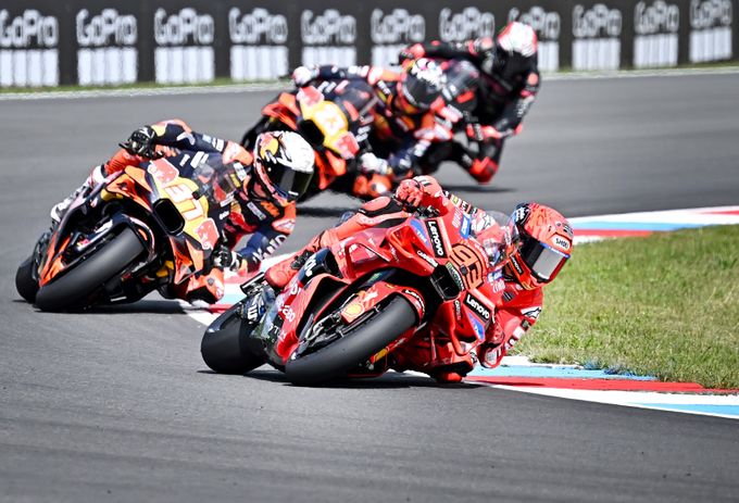 Hluk, vibrace, napětí. MotoGP v Brně vám letos vyrazí dech Hluk, vibrace, napětí. MotoGP v Brně vám letos vyrazí dech