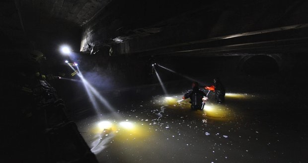 Pět let od tragédie: Prudký liják smetl keškaře z podzemí Motolského potoka, dva zemřeli