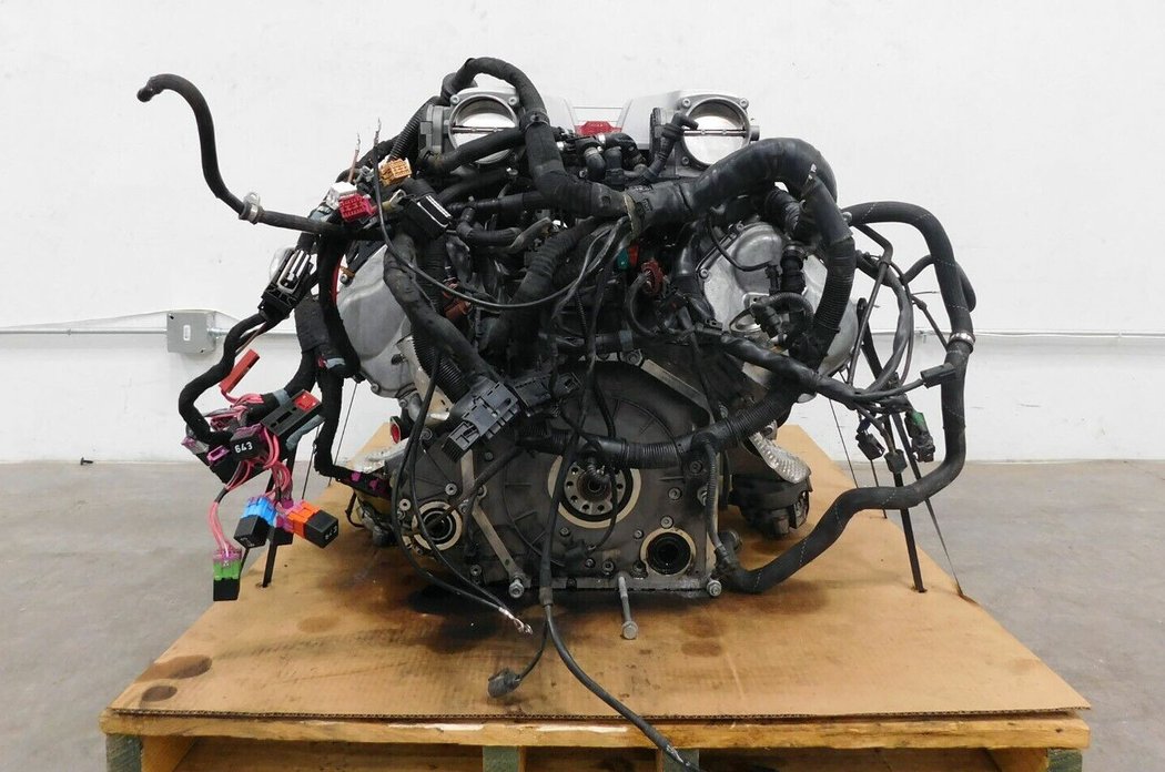 Motor Audi 5.2 V10