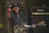 Zemřel zpěvák Motörhead Lemmy Kilmister, zabila ho rakovina! Dozvěděl se o ní 2 dny před smrtí