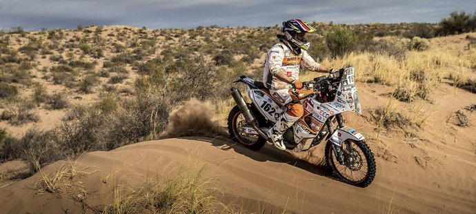 Na Rallye Dakar 2018 bude mít závodní tým BARTH Racing nejpočetnější výpravu v dosavadní historii. Vůbec poprvé se navíc představí v kategorii osobních automobilů.