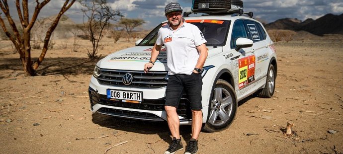 Atmosféra slavné Rallye Dakar známého moderátora Vlastu Korce (49) opět pohltila. 