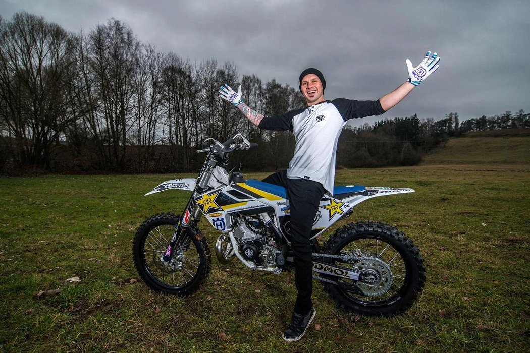 Freestyle motokrosař Libor Podmol se rozhodl vyměnit značku motocyklu. Od letošního roku přešel na Husqvarnu.