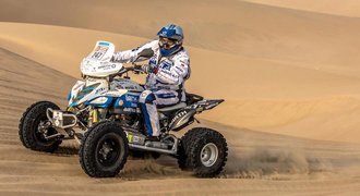 Nejtěžší Dakar v Jižní Americe: Tůma měl pád, Vaculíkovi se porouchala klimatizace