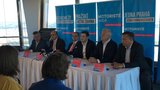 „Zrušit cyklopruhy, zpřístupnit město autům“: Do komunálních voleb v Praze najeli Motoristé sobě