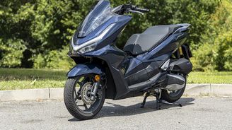 Už i Vietnam chce omezit spalovací motory. Tvrdý zákaz přijde za rok  Už i Vietnam chce omezit spalovací motory. Tvrdý zákaz přijde za rok