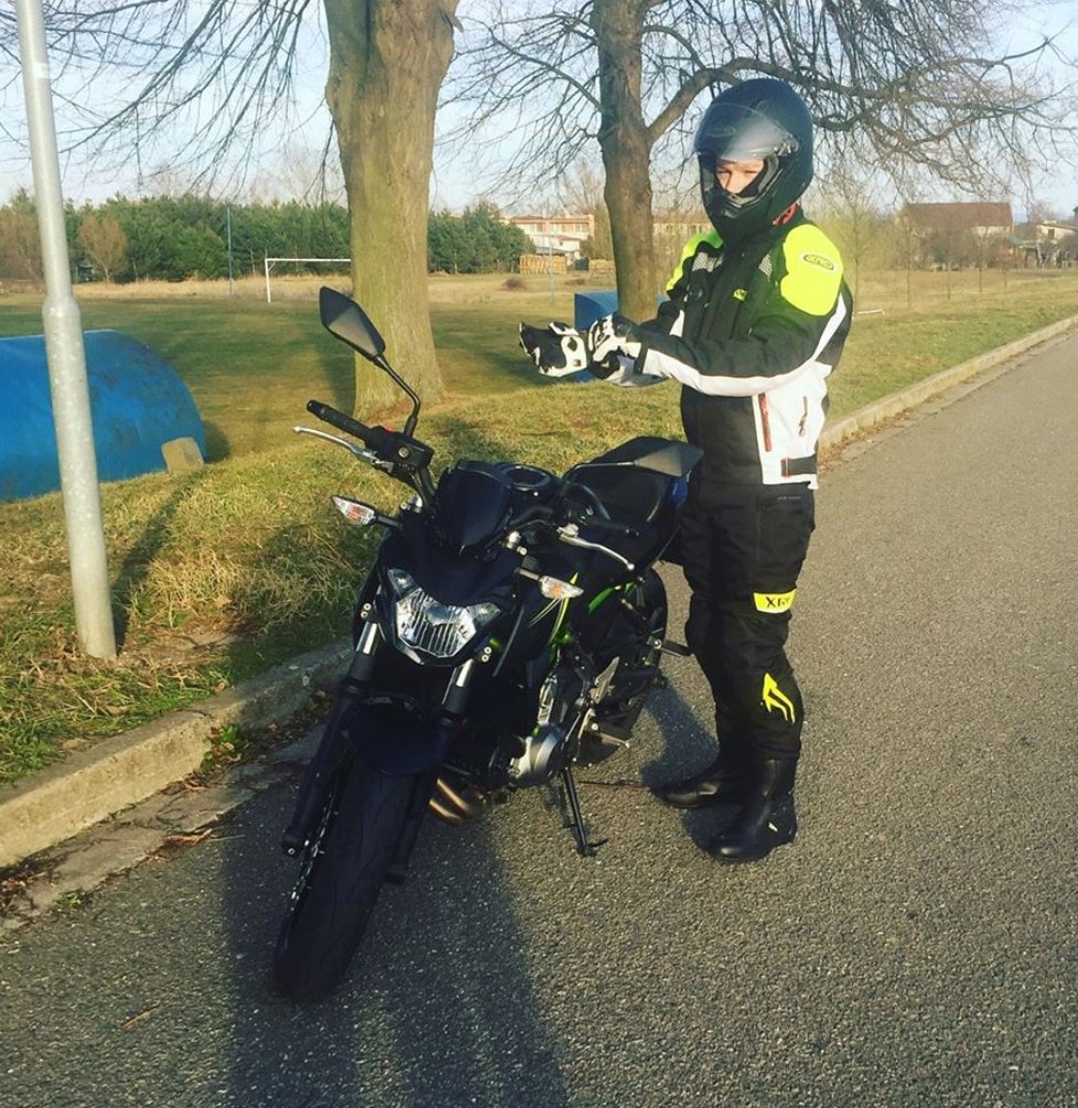 U Kroměříže zahynul mladý motorkář Dominik C. (21)