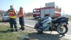 Ve čtvrtečních odpoledních hodinách došlo v ulici Průmyslová ke srážce chodce motorkou. Postarší pán odnesl kolizi hospitalizací. (ilustrační foto)