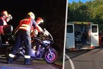 Nehodu na Vsetínsku nepřežila spolujezdkyně motorkáře.