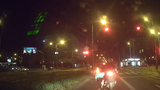 Zběsilá policejní honička ve Vršovicích: Řidič (36) pod vlivem a se zákazem řízení ujížděl na kradené motorce 