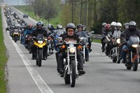 5000 motorkářů míří na Moravu: Máme strach z války ozbrojených gangů