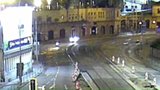 Drsná honička v Brně: Zfetovaný motorkář ujížděl hlídce, zranil sebe i spolujezdce
