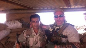 Jeden z nizozemských motorkářů se již pochlubil fotkou u Iráku.