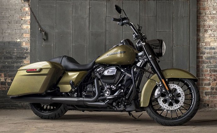 Výrobci motocyklů Harley-Davidson klesl zisk o čtvrtinu