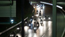 Takhle vypadala Prague Night Ride 2020, o nadcházejícím víkendu se koná podobná akce nazvaná STARbike 2020.