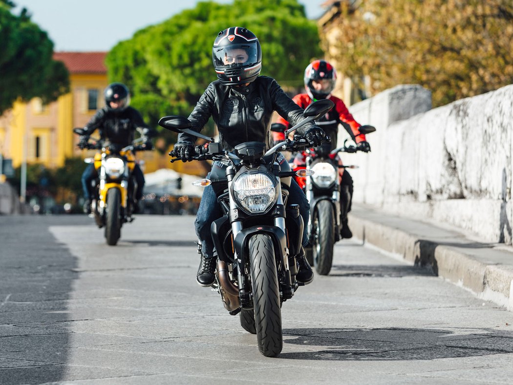 Ducati Monster 821