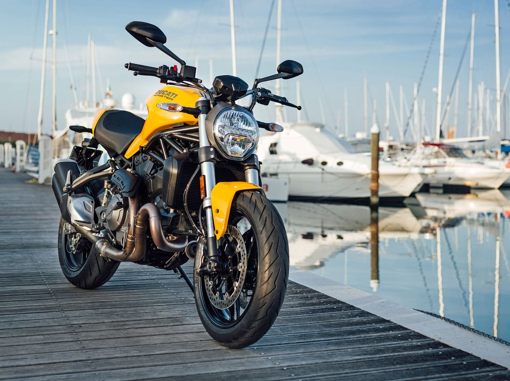 Ducati Monster 821