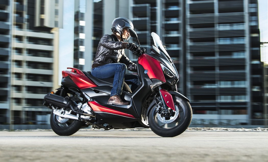 Yamaha X-Max 125