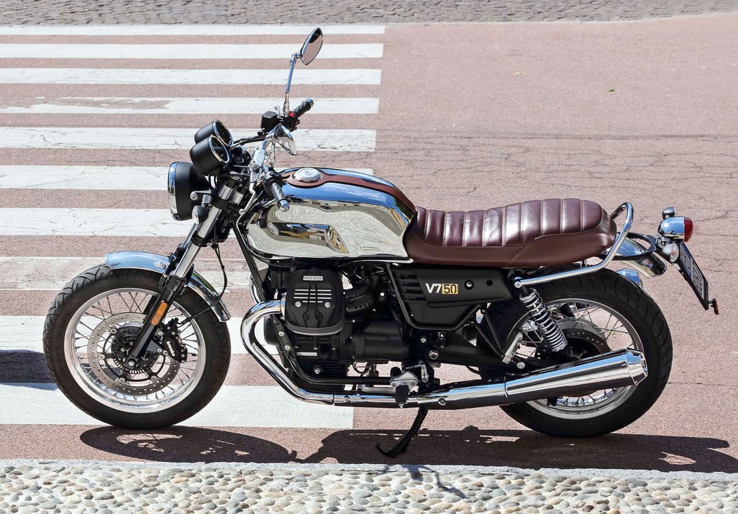 Moto Guzzi V7 III Anniversario