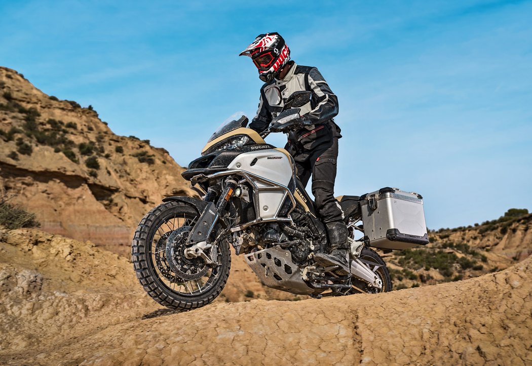 Ducati Multistrada 1200 Enduro Pro