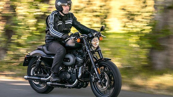 Harley-Davidson Roadster 1200: Radost bez námahy