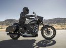 Harley-Davidson Sport Glide zvládne krátké vyjížďky i cesty napříč kontinenty