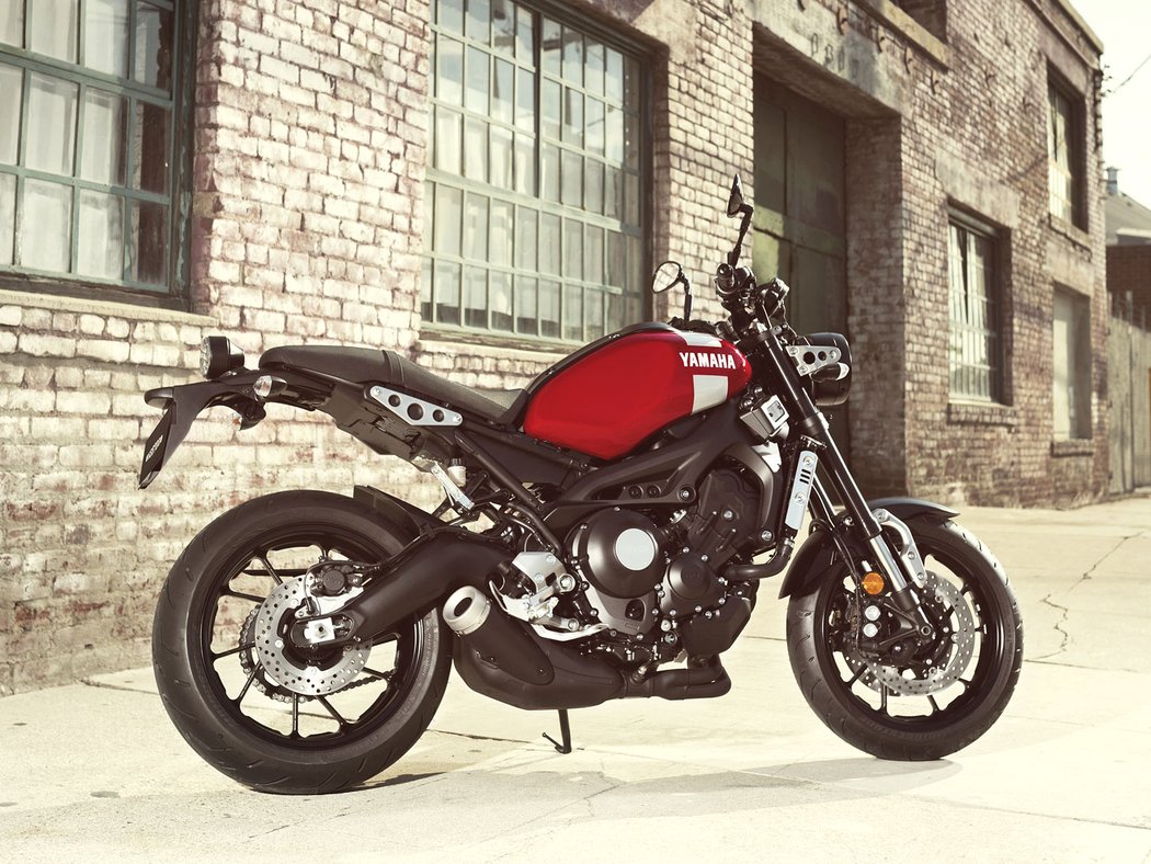 Yamaha XSR700 a XSR900